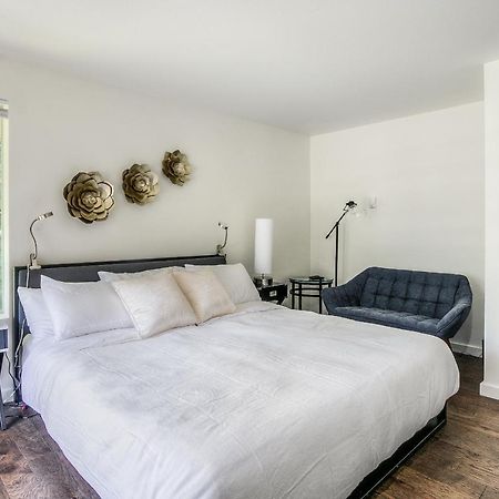 Moon River Suites #5 North Bend Buitenkant foto